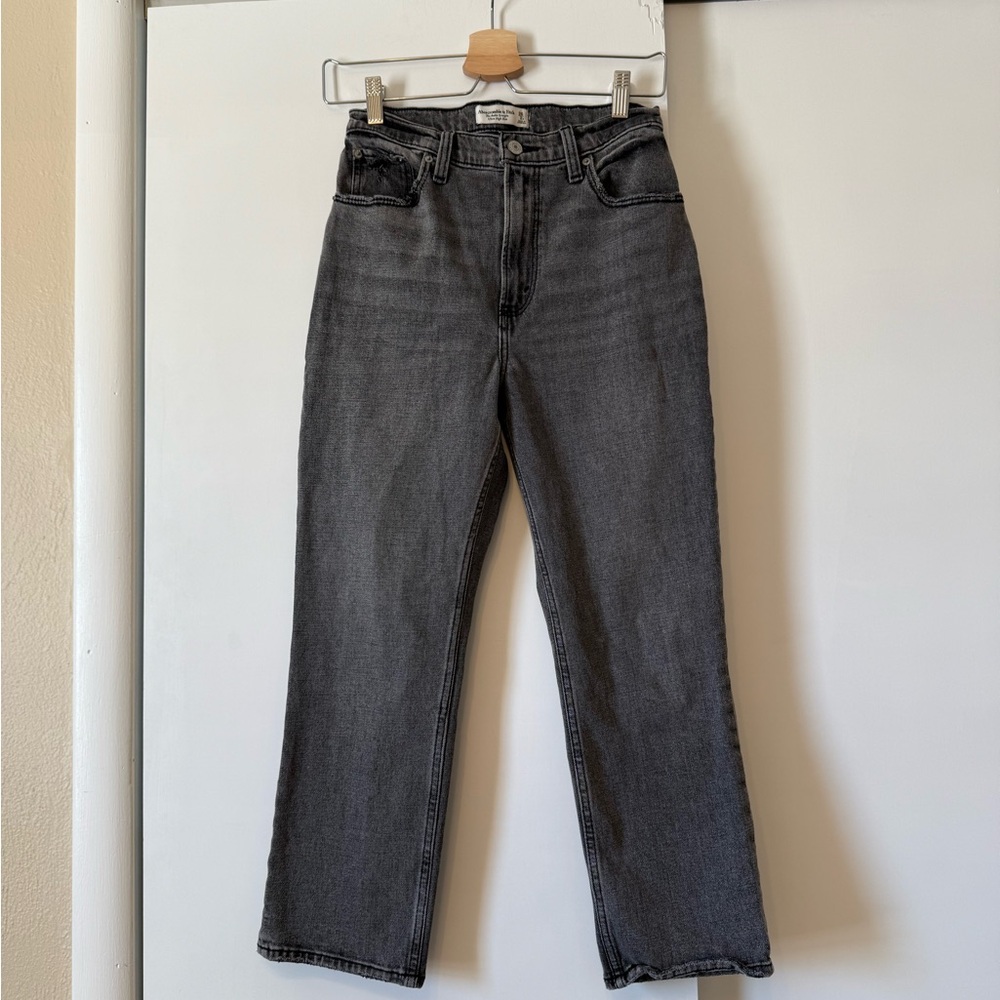 Abercrombie & Fitch Women's Gray Straight Leg Jeans